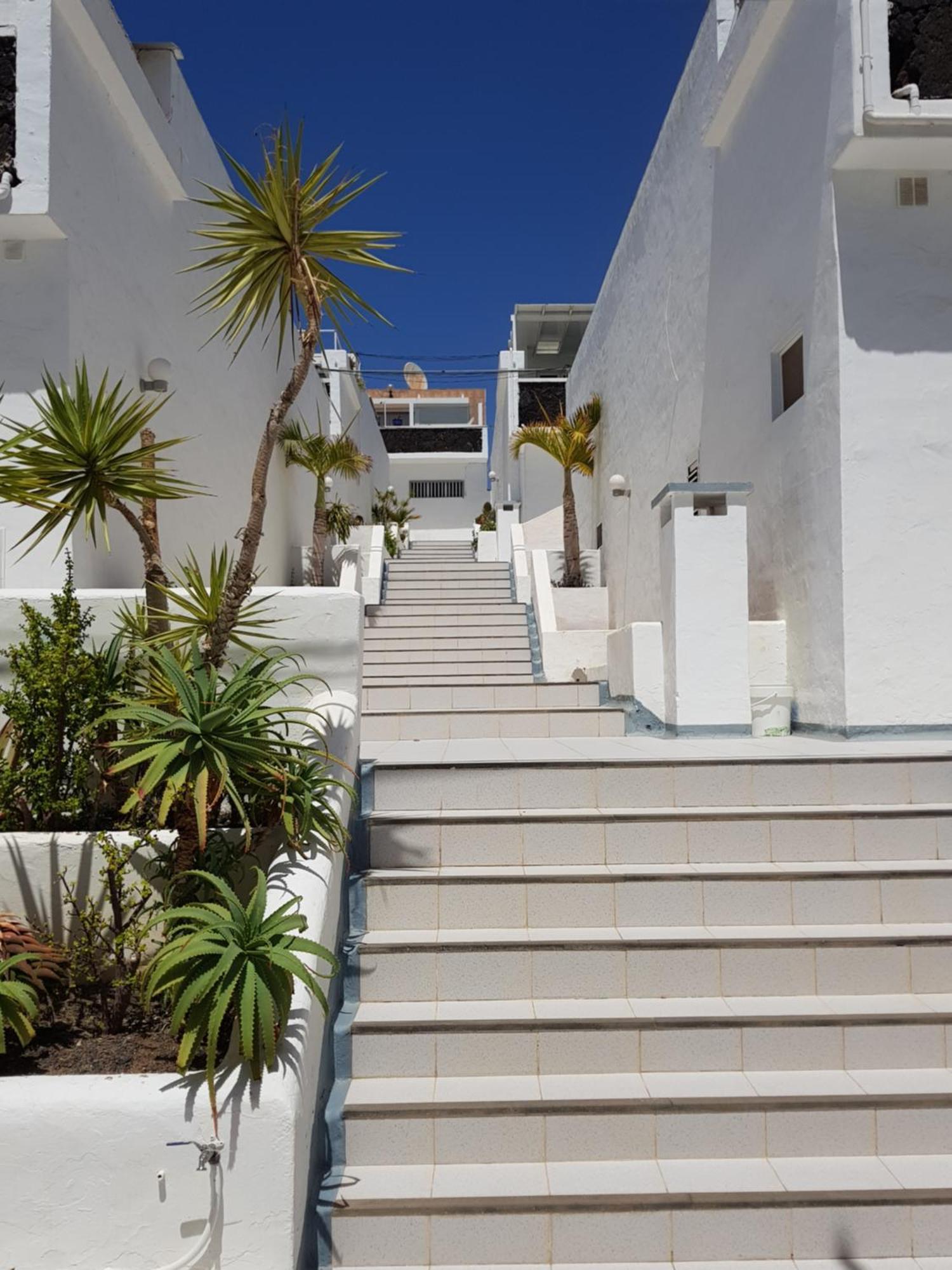 Stunning 2 Bedroom Duplex Close To Main Beach With Seaviews Puerto del Carmen  Ngoại thất bức ảnh