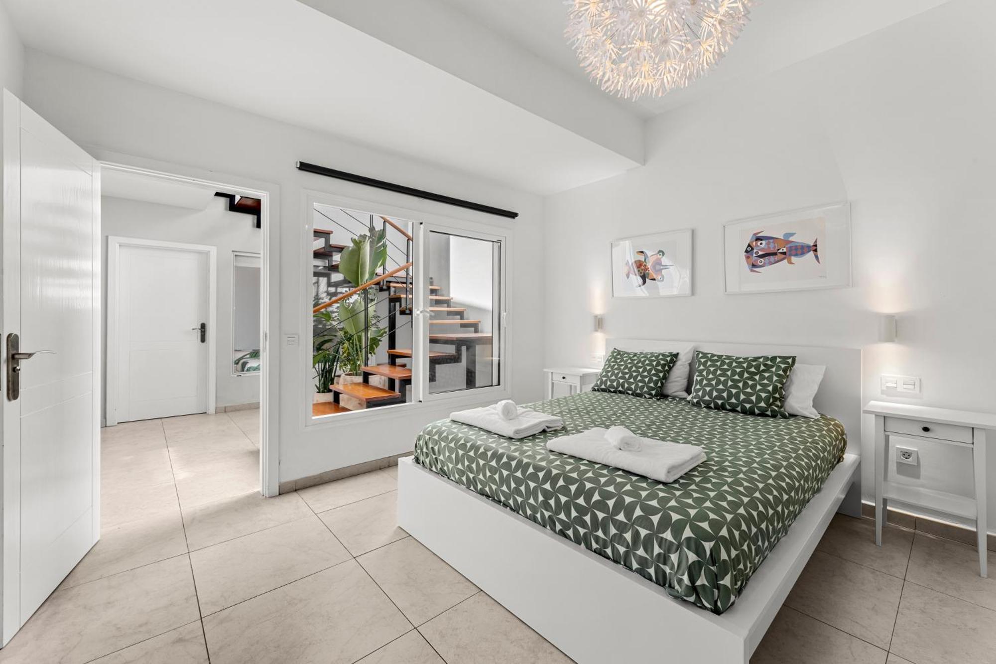 Stunning 2 Bedroom Duplex Close To Main Beach With Seaviews Puerto del Carmen  Ngoại thất bức ảnh